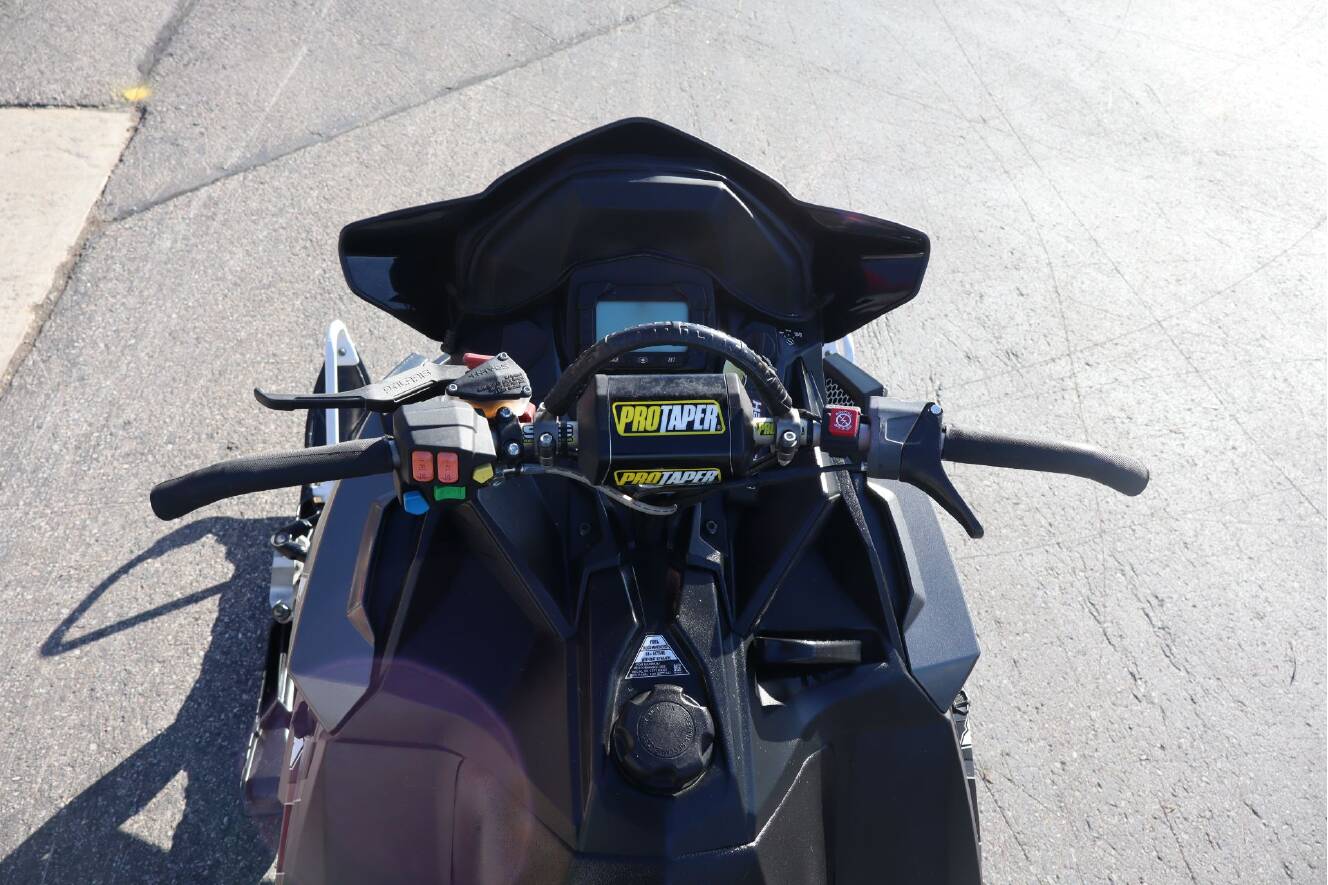 A photo of this 2018 Polaris 800 Switchback Assault 144 ES 2.0