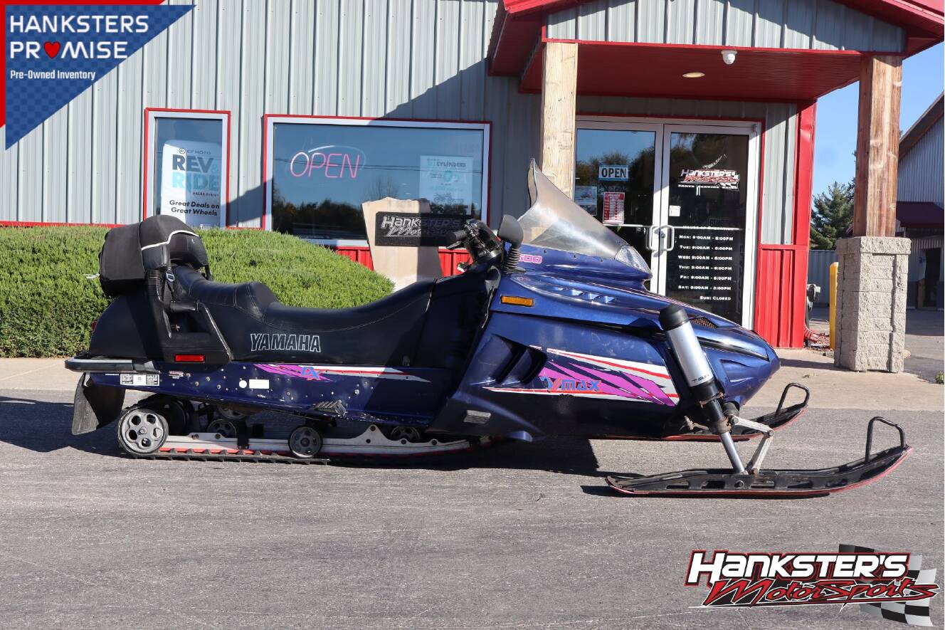 A photo of this 1995 Yamaha VMAX 500 DX