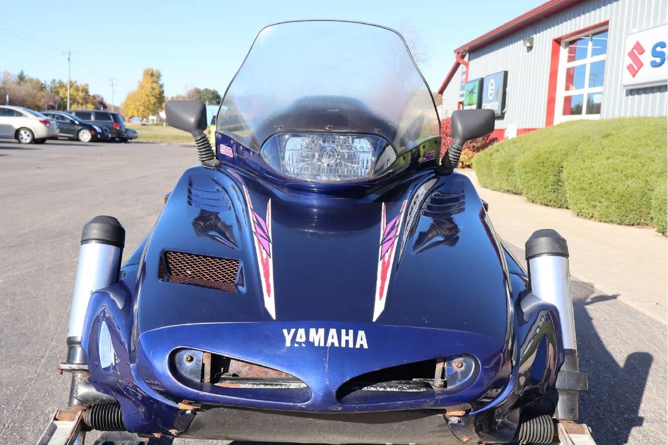 A photo of this 1995 Yamaha VMAX 500 DX
