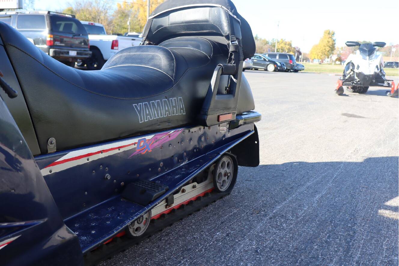 A photo of this 1995 Yamaha VMAX 500 DX