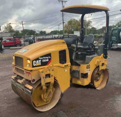 2018 Caterpillar Lift Trucks CB34B in Bristol, PA