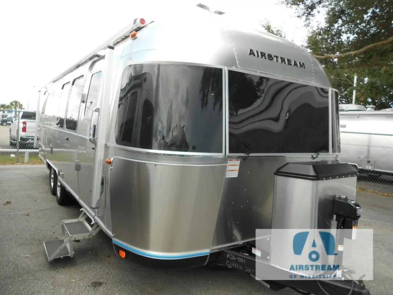 2026 Airstream Classic 28RB
