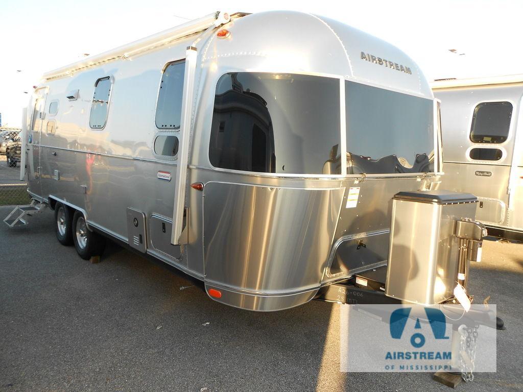 2026 Airstream International 25FB in gulfport MS