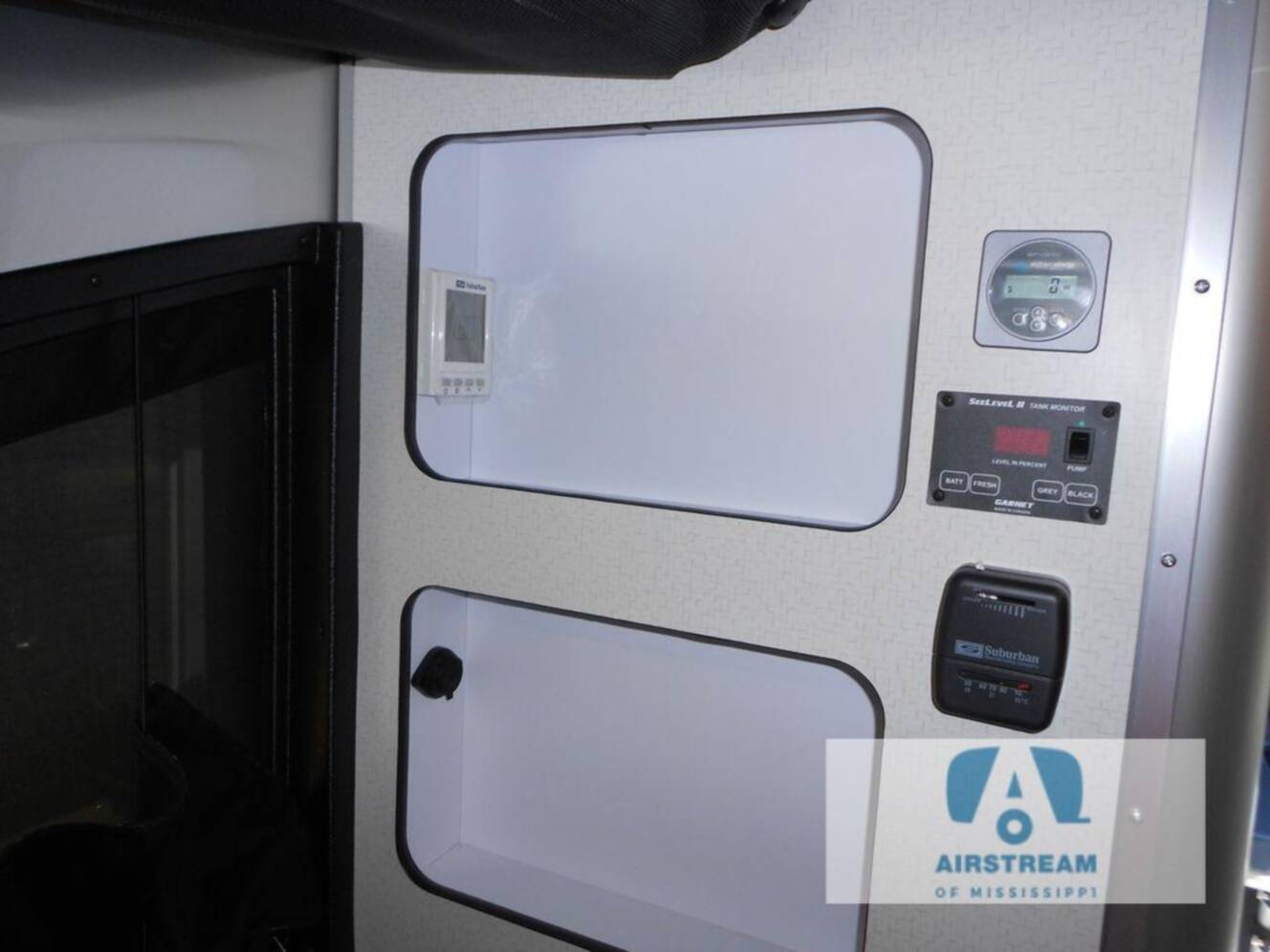 A photo of this 2025 Airstream Basecamp 20X