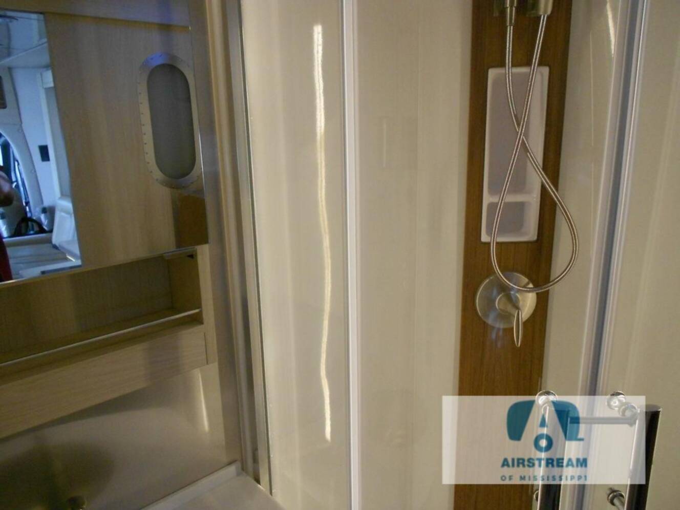 A photo of this 2024 Airstream Atlas Murphy Suite