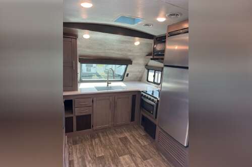 2022 Crossroads Sunset Trail Super Lite SS269FK in byron GA