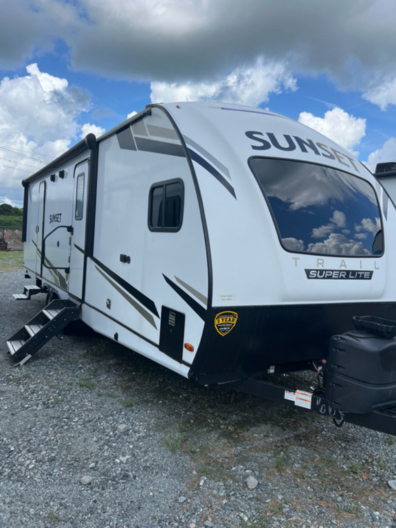 2022 Crossroads Sunset Trail Super Lite SS269FK RV
