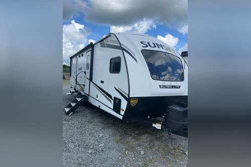 2022 Crossroads Sunset Trail Super Lite SS269FK in byron GA