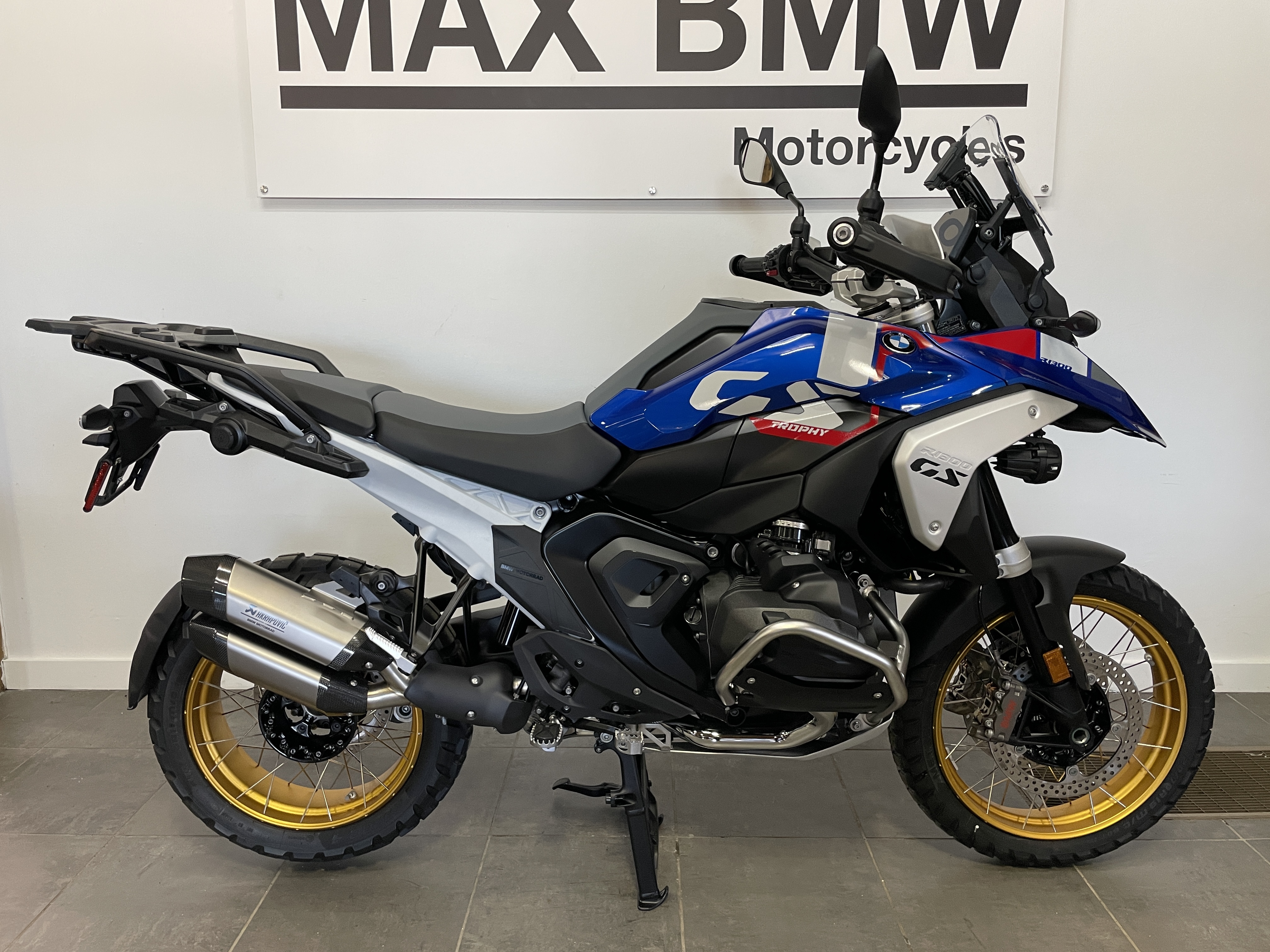 694780adb3fd1c3f250be659.jpg?