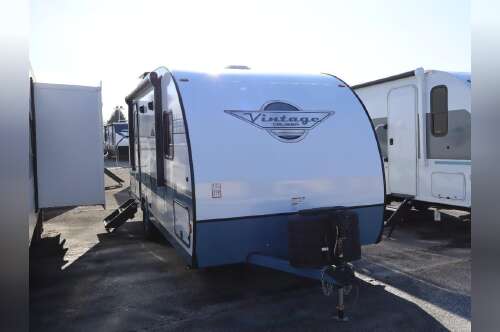 2026 Gulf Stream Rv Vintage Cruiser 19ERD in kokomo IN