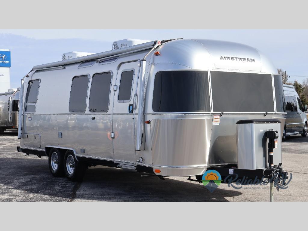 2026 Airstream International 28RB Twin in springfield MO