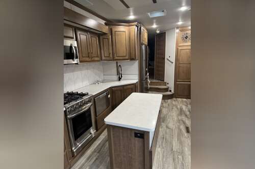 2022 DRV MOBILE SUITES 40KSSB4 in caddo mills TX