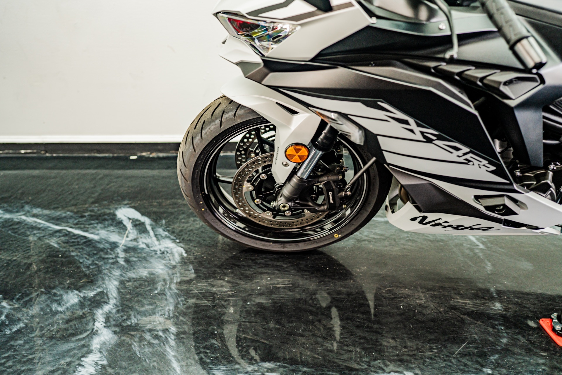 Lucky様 Ferrari 575 GTC vs Aston Martin Vantage GT3 race