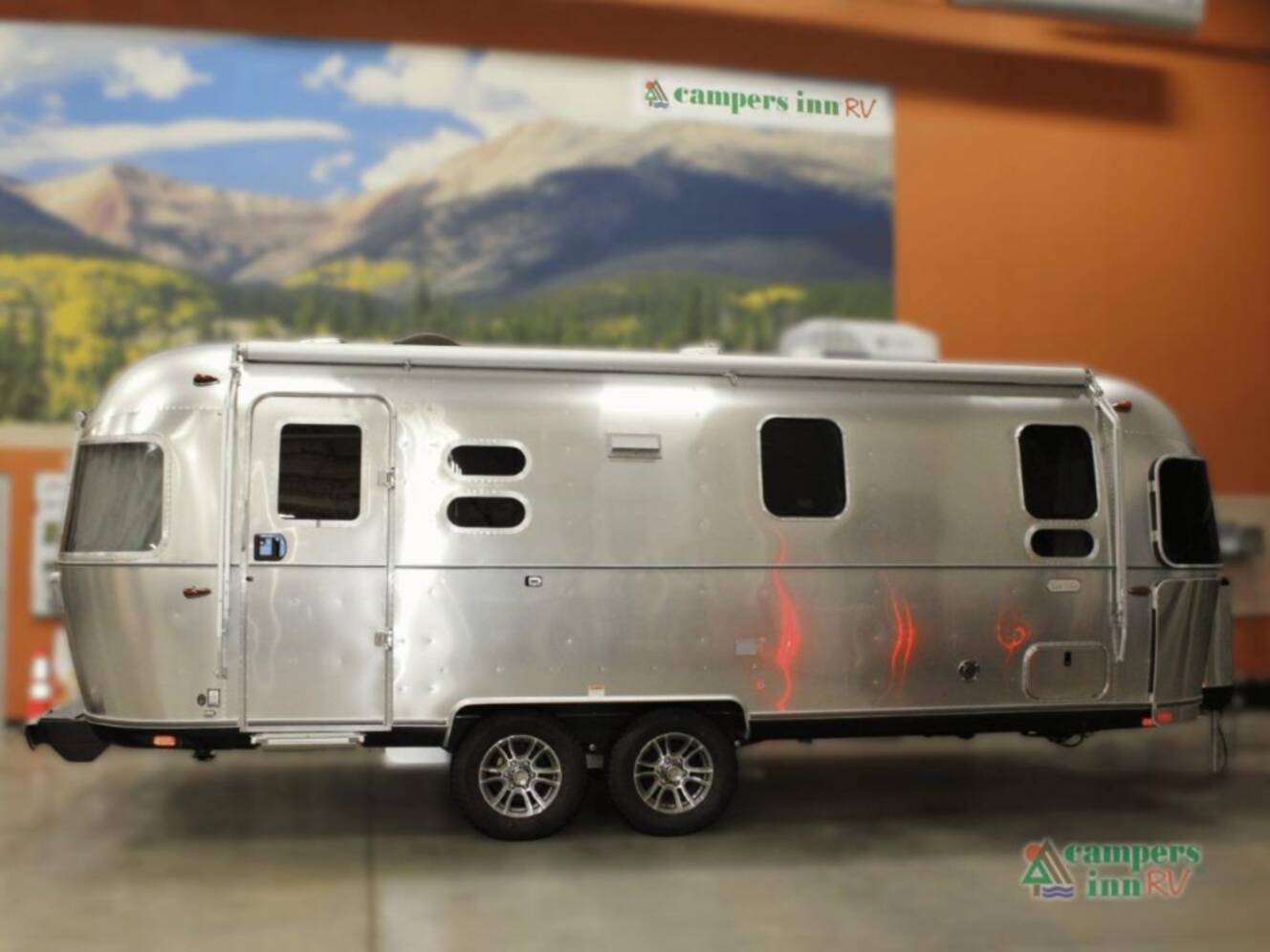 A photo of this 2026 Airstream Trade Wind 25FBQ