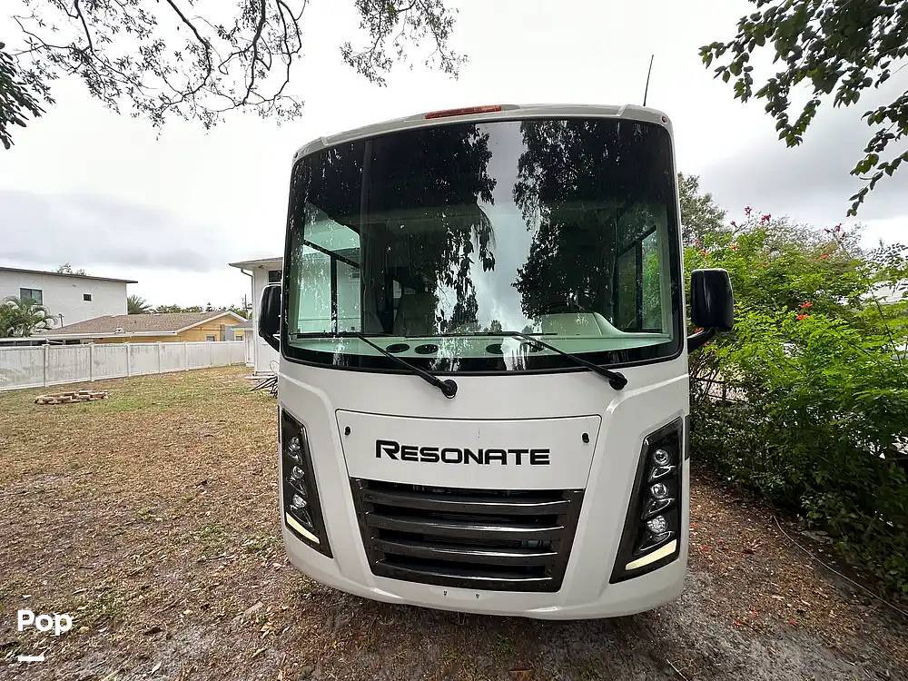2023 Thor Industries Resonate 30C in sarasota FL