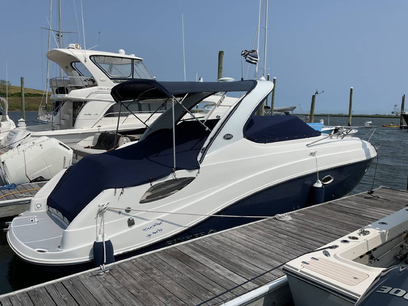 A photo of this 2013 Rinker 290 Express Cruiser