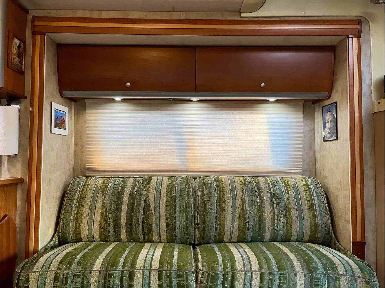 A photo of this 2007 Itasca NAVION 23H