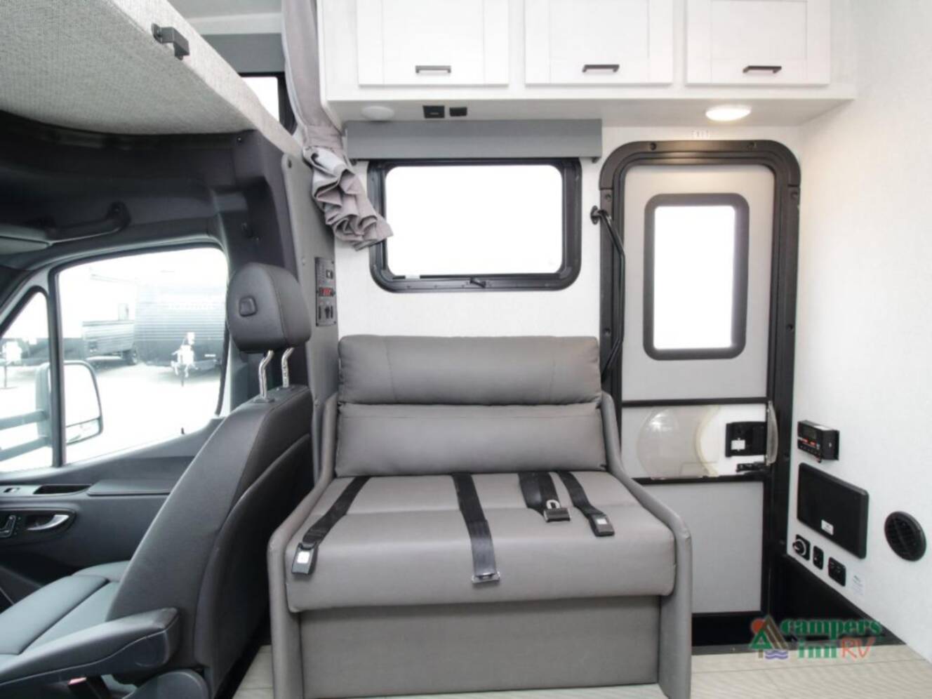A photo of this 2024 East To West Entrada 24RLM