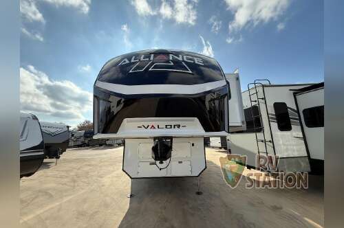 2026 Alliance Rv Valor 40V13 in lorena TX