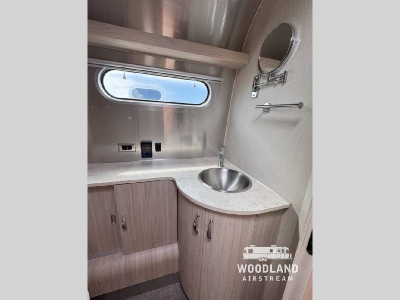 A photo of this 2026 Airstream Globetrotter 30RB