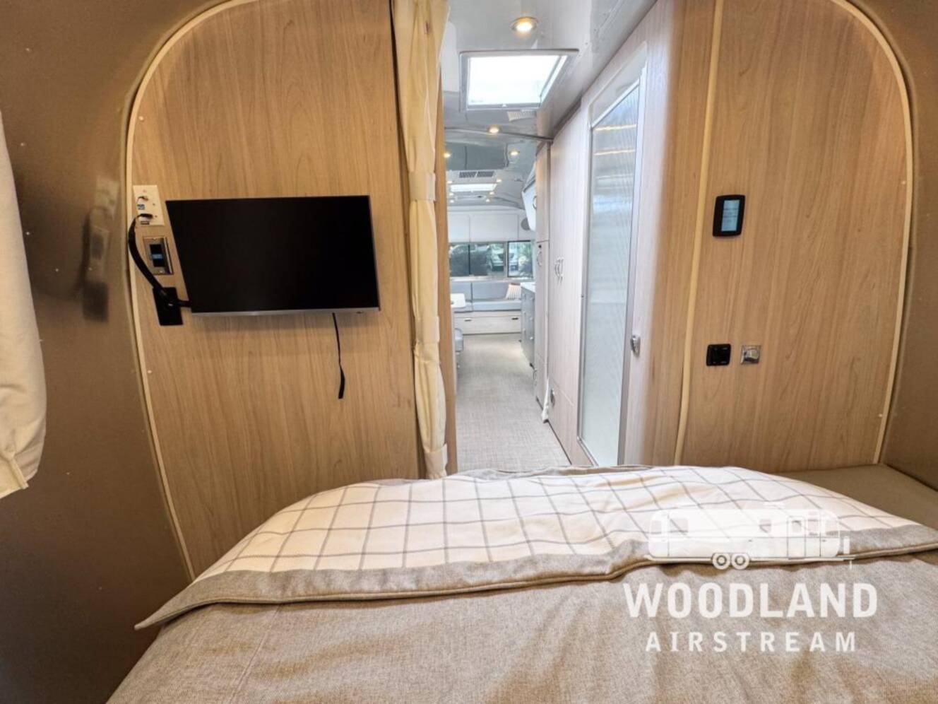 A photo of this 2026 Airstream Globetrotter 30RB
