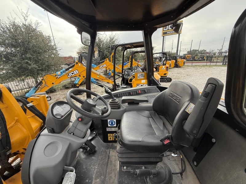 2025 JCB 407
