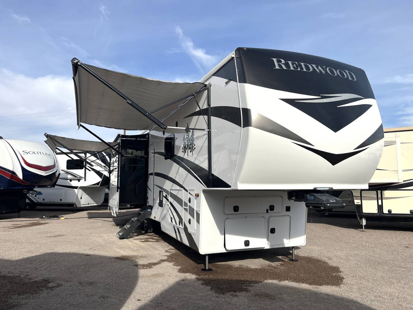 A photo of this 2021 Redwood REDWOOD 3901MB