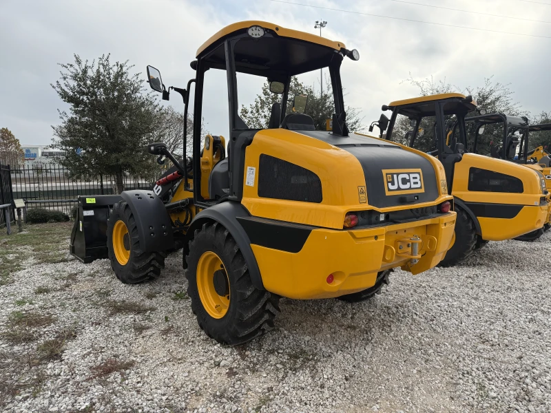2025 JCB 409