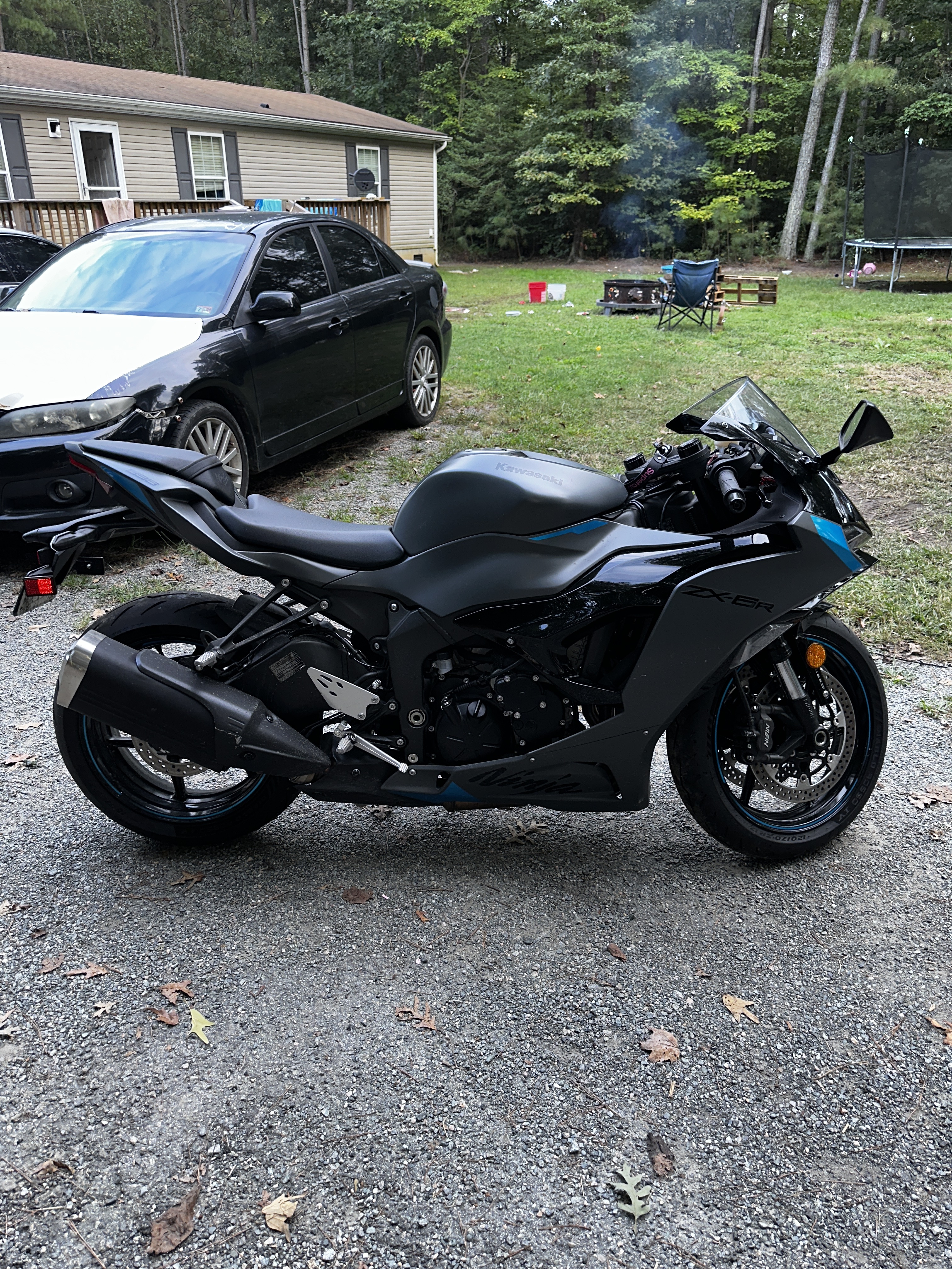 新品！B.D. 2025年バージョン『The Commoner2.0』 9'6” Amazon.com | Skechers Bounder 2.0 Emerged Slip-in Men's Sneaker