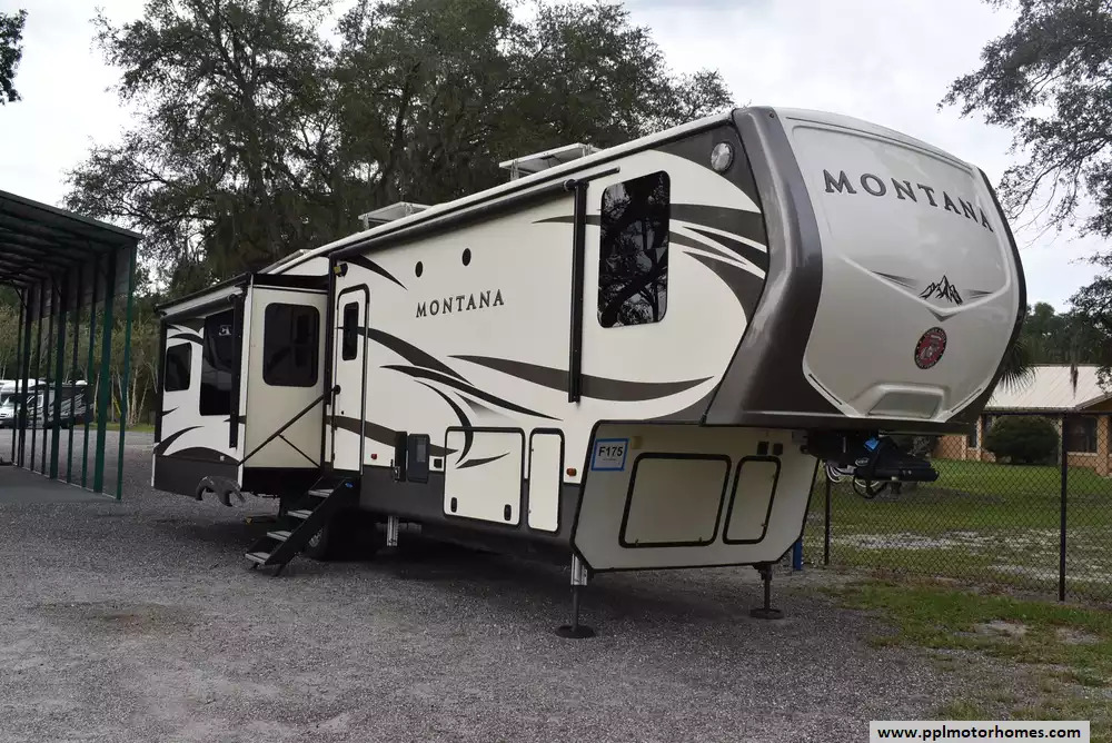 2017 Keystone Montana 3721RL in summerfield FL