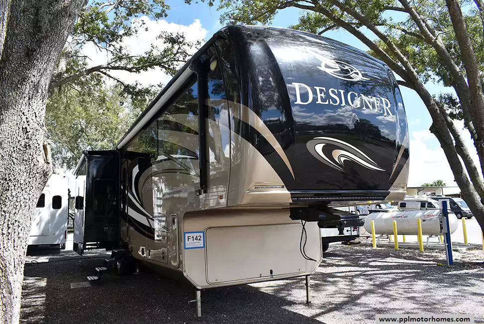 2017 Jayco Designer Series 37FB in summerfield FL