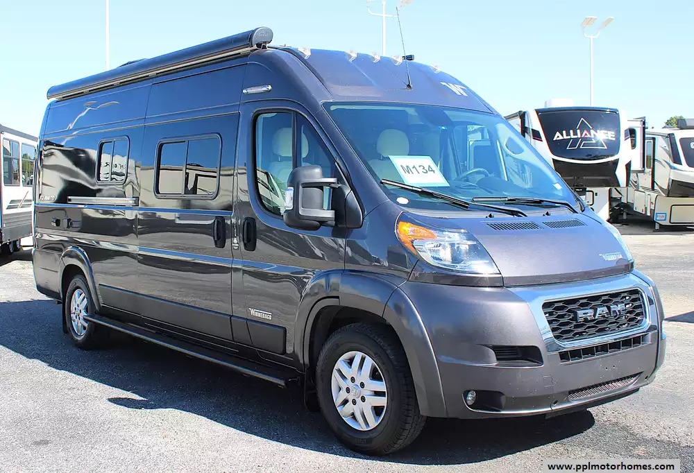 2022 Winnebago Travato 59G in decatur TX
