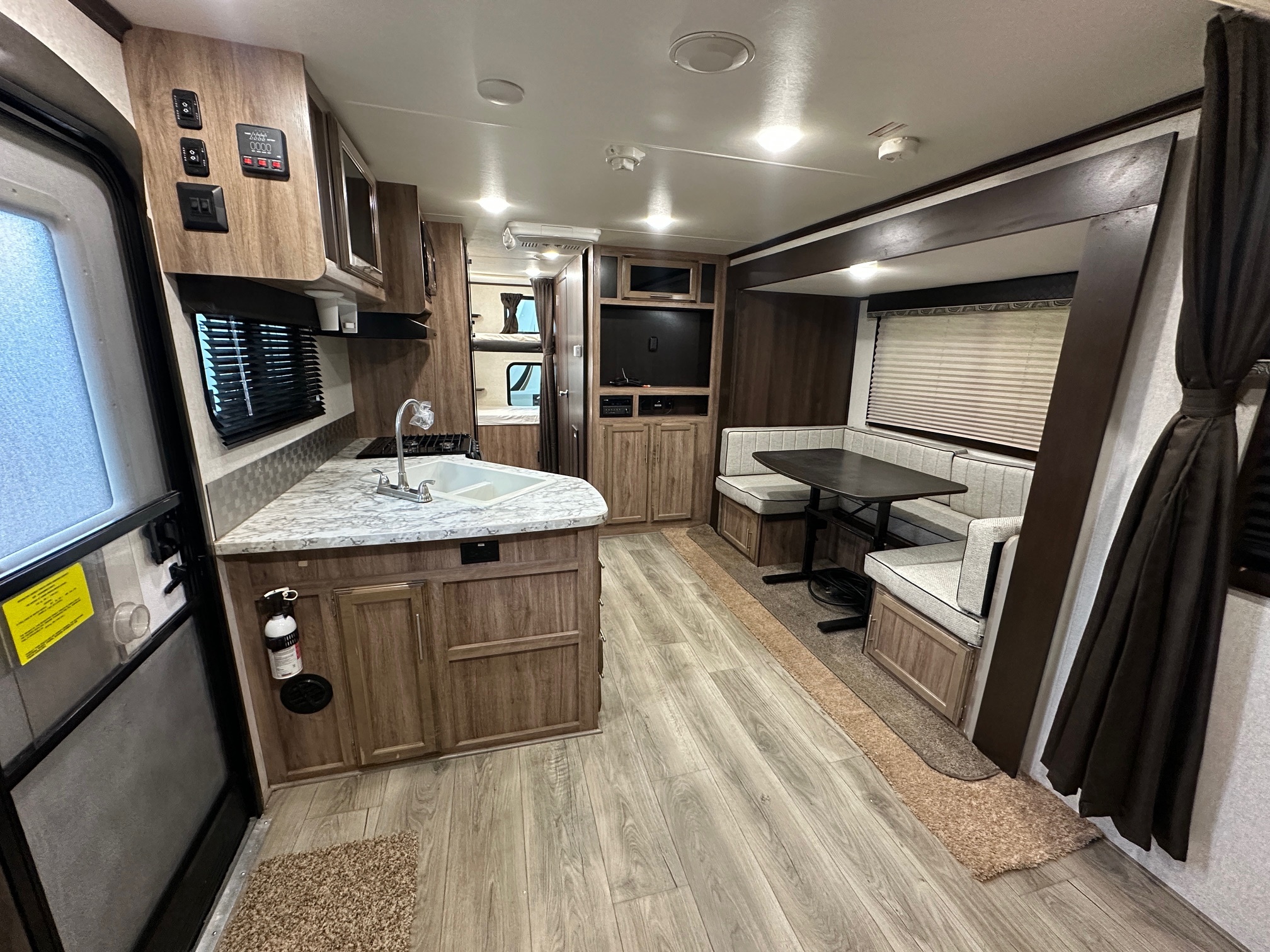 2018 Jayco JAY FEATHER 23BHM in mineral wells WV