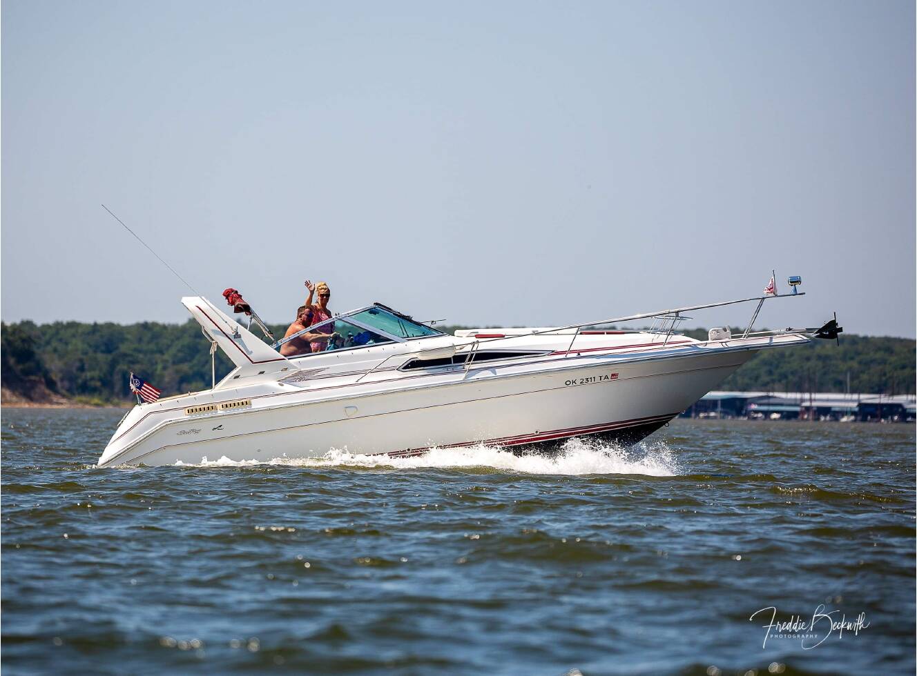 A photo of this 1991 Sea Ray 280 Sundancer
