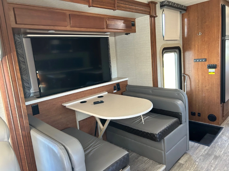 2018 JAYCO PRECEPT 31UL
