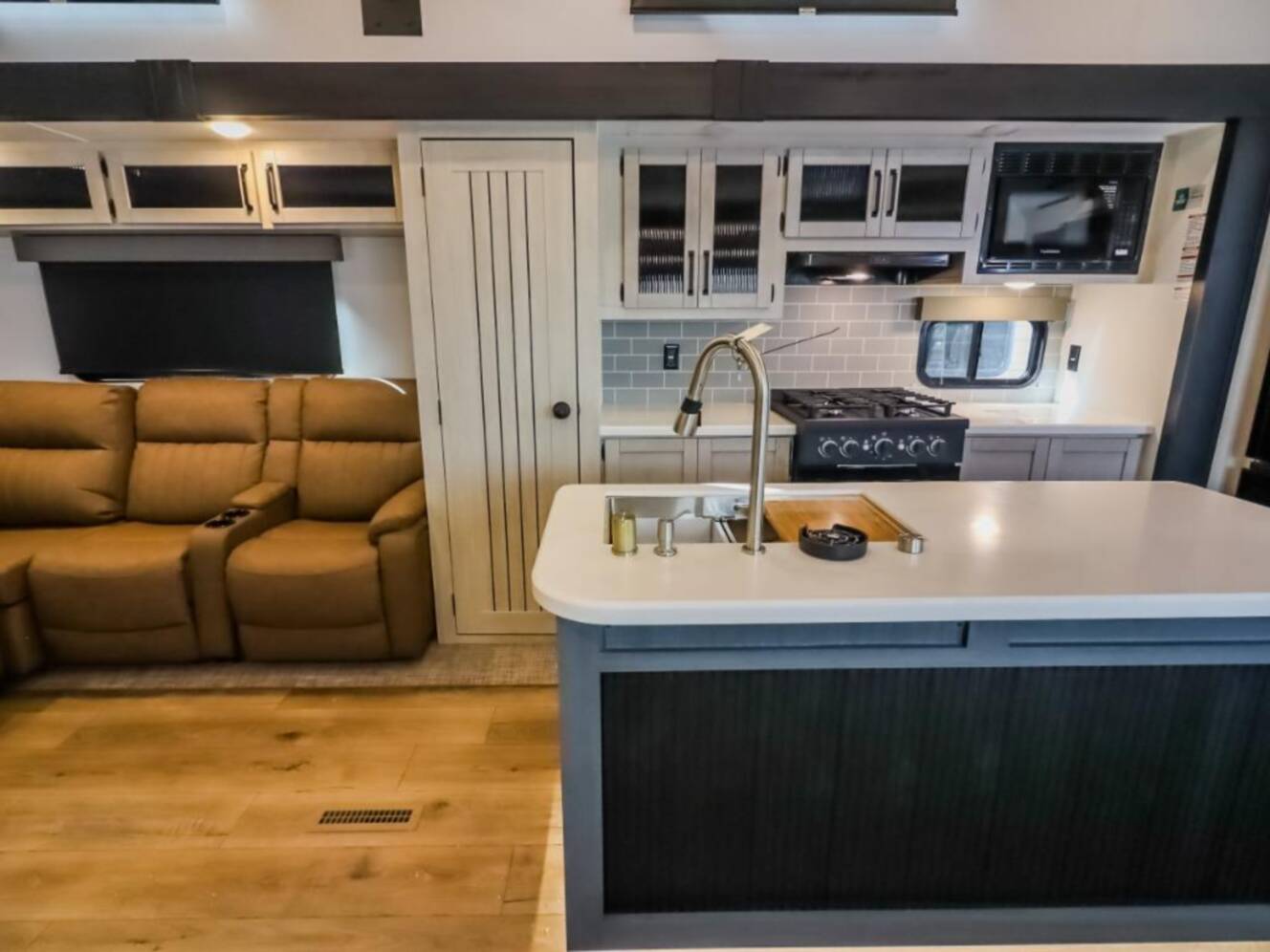 A photo of this 2026 Forest River Rv Puma Vista 420LFT