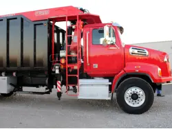 2016 WESTERN STAR 4700SB CONVENTIONAL FASSI CRANE (NEW) GRAPPLE SAW & 24.5' DEBRIS HAUL BODY