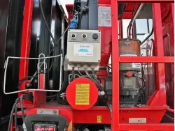 2016 WESTERN STAR 4700SB CONVENTIONAL FASSI CRANE (NEW) GRAPPLE SAW & 24.5' DEBRIS HAUL BODY