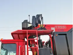 2016 WESTERN STAR 4700SB CONVENTIONAL FASSI CRANE (NEW) GRAPPLE SAW & 24.5' DEBRIS HAUL BODY