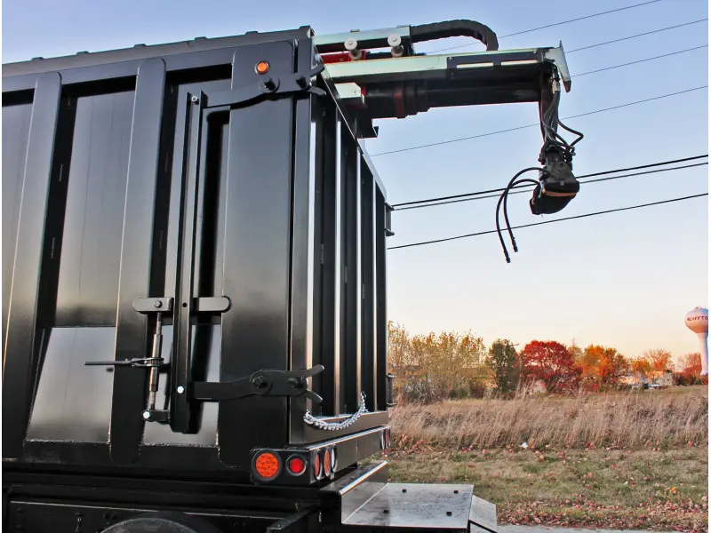 2016 WESTERN STAR 4700SB CONVENTIONAL FASSI CRANE (NEW) GRAPPLE SAW & 24.5' DEBRIS HAUL BODY