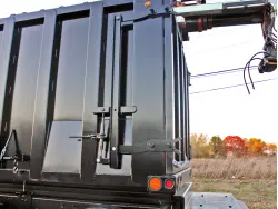 2016 WESTERN STAR 4700SB CONVENTIONAL FASSI CRANE (NEW) GRAPPLE SAW & 24.5' DEBRIS HAUL BODY