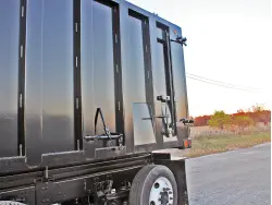 2016 WESTERN STAR 4700SB CONVENTIONAL FASSI CRANE (NEW) GRAPPLE SAW & 24.5' DEBRIS HAUL BODY