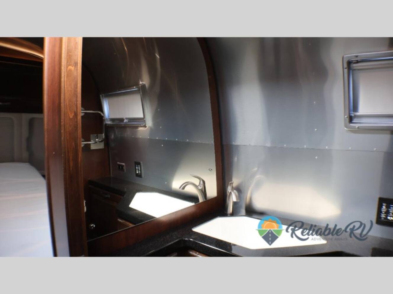 A photo of this 2018 Airstream Classic 30RB