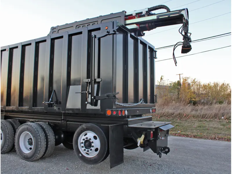 2016 WESTERN STAR 4700SB CONVENTIONAL FASSI CRANE (NEW) GRAPPLE SAW & 24.5' DEBRIS HAUL BODY