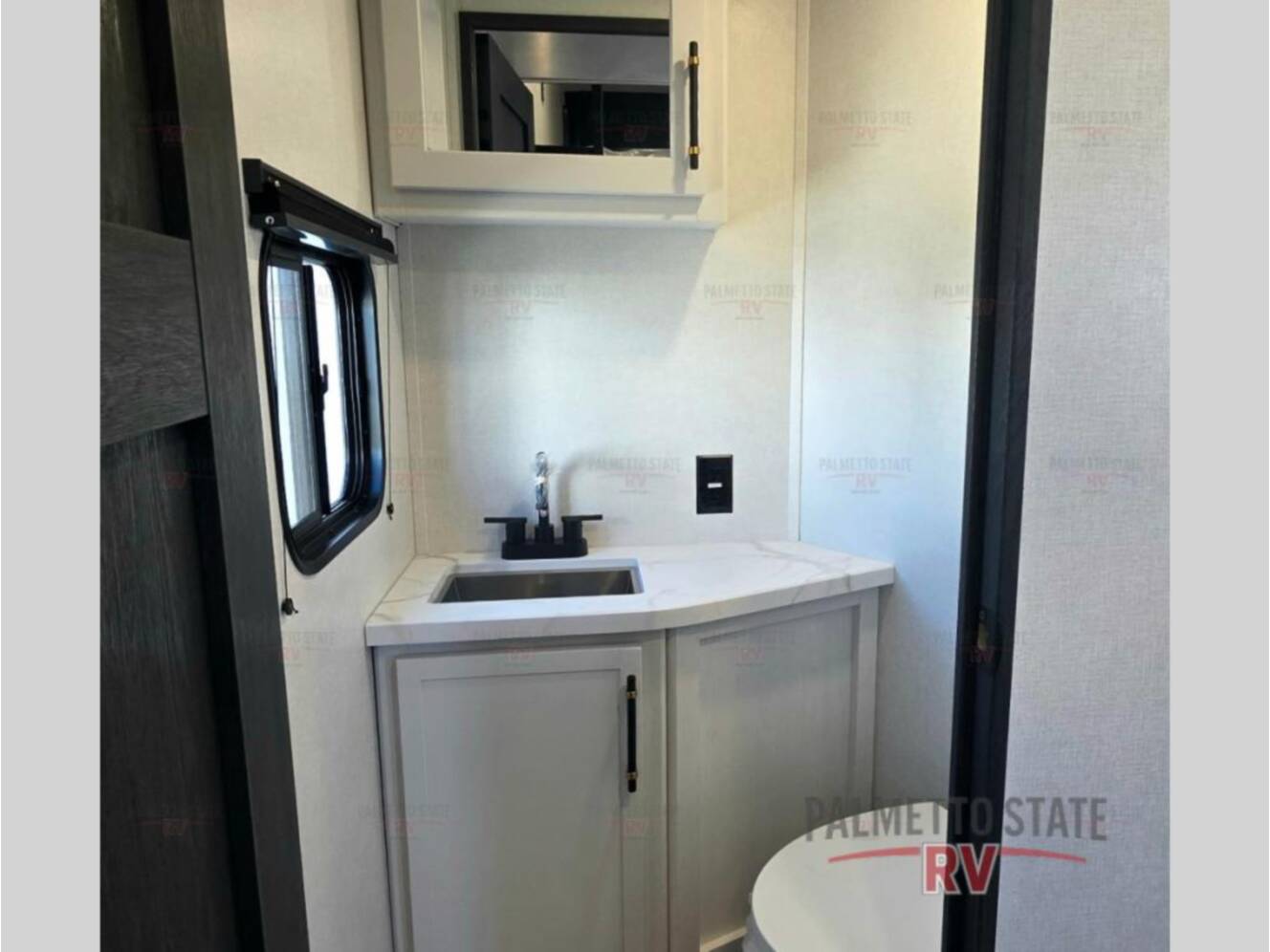 A photo of this 2026 Dutchmen Rv Voltage V-Series 3850
