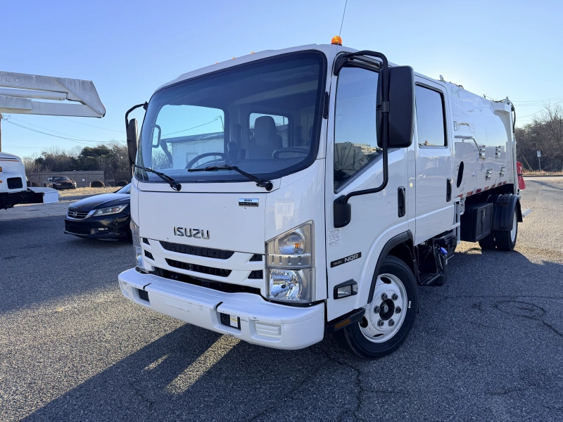 2018 ISUZU NQR