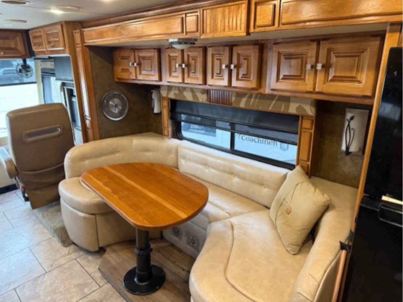 A photo of this 2015 Tiffin Motorhomes ALLEGRO