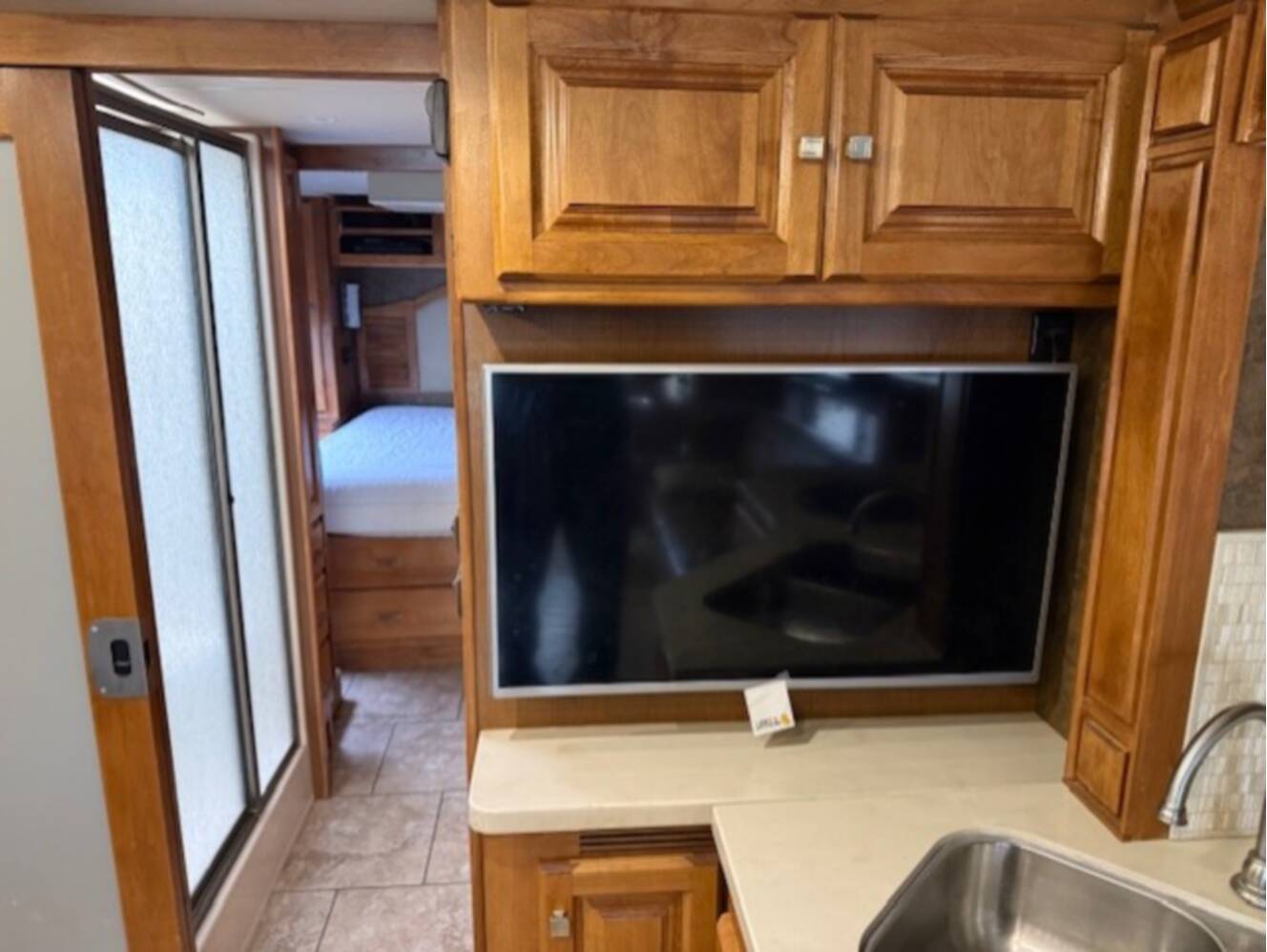A photo of this 2015 Tiffin Motorhomes ALLEGRO