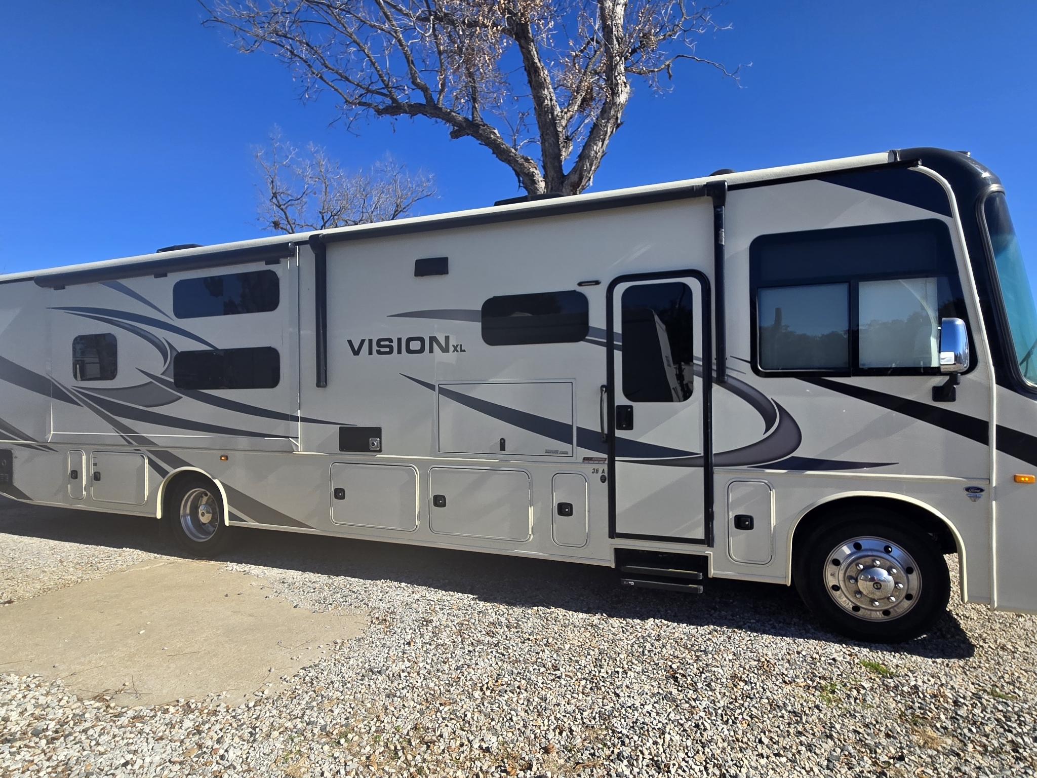 2022 Entegra Coach VISION XL 36A in coppell TX