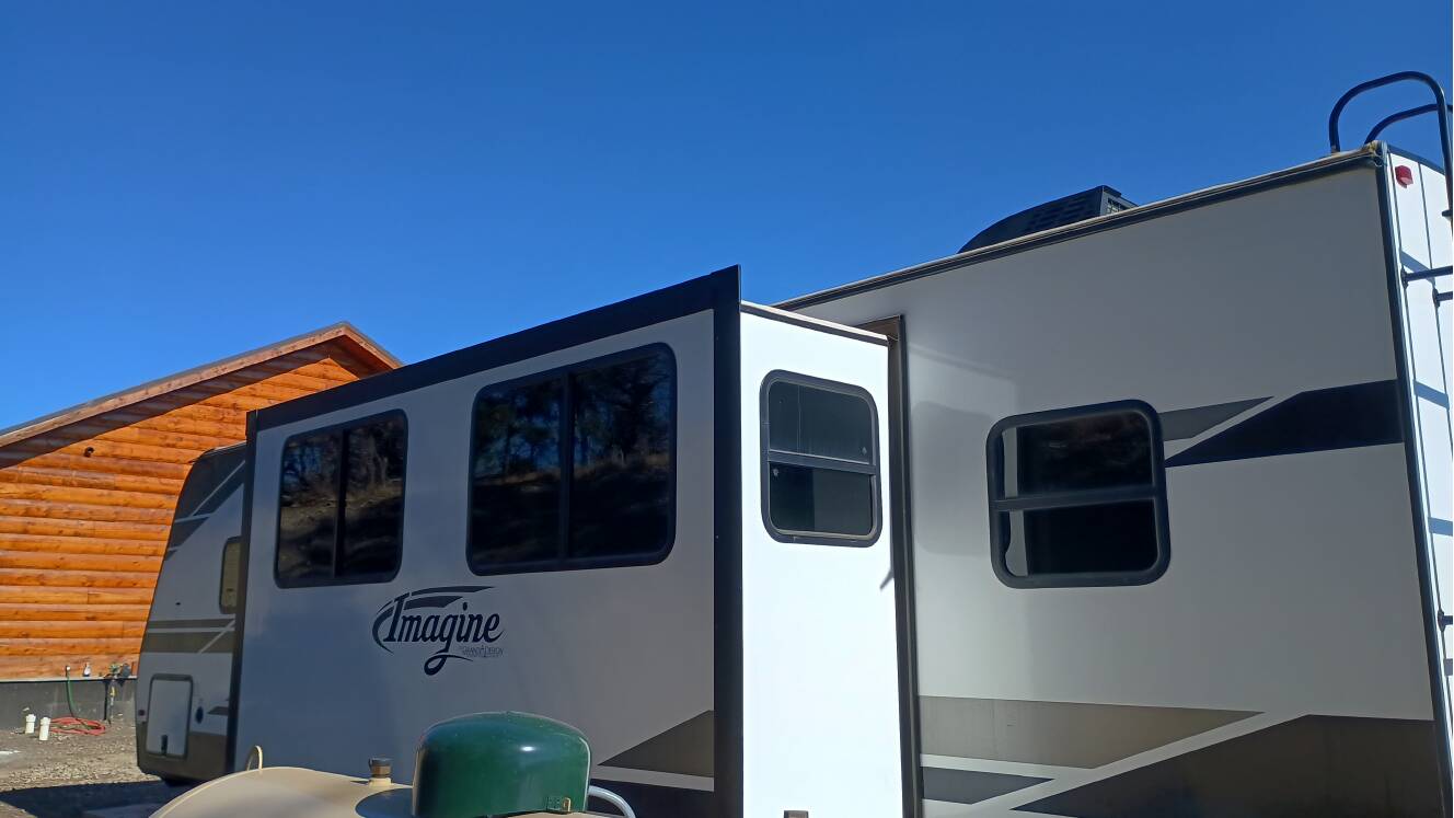 A photo of this 2021 Grand Design IMAGINE 2910BH